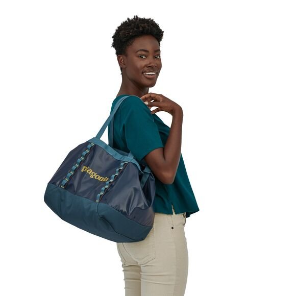 Patagonia Black Hole® Tote Bag | 3 colors